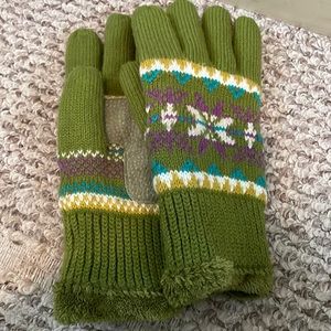 Isotoner gloves